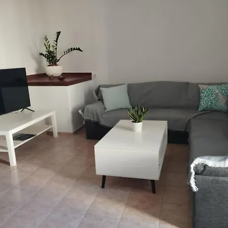 Panos House Skiathos Town