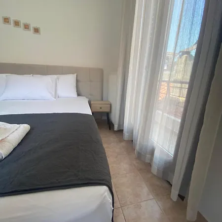 Panos House Apartament Skiatos